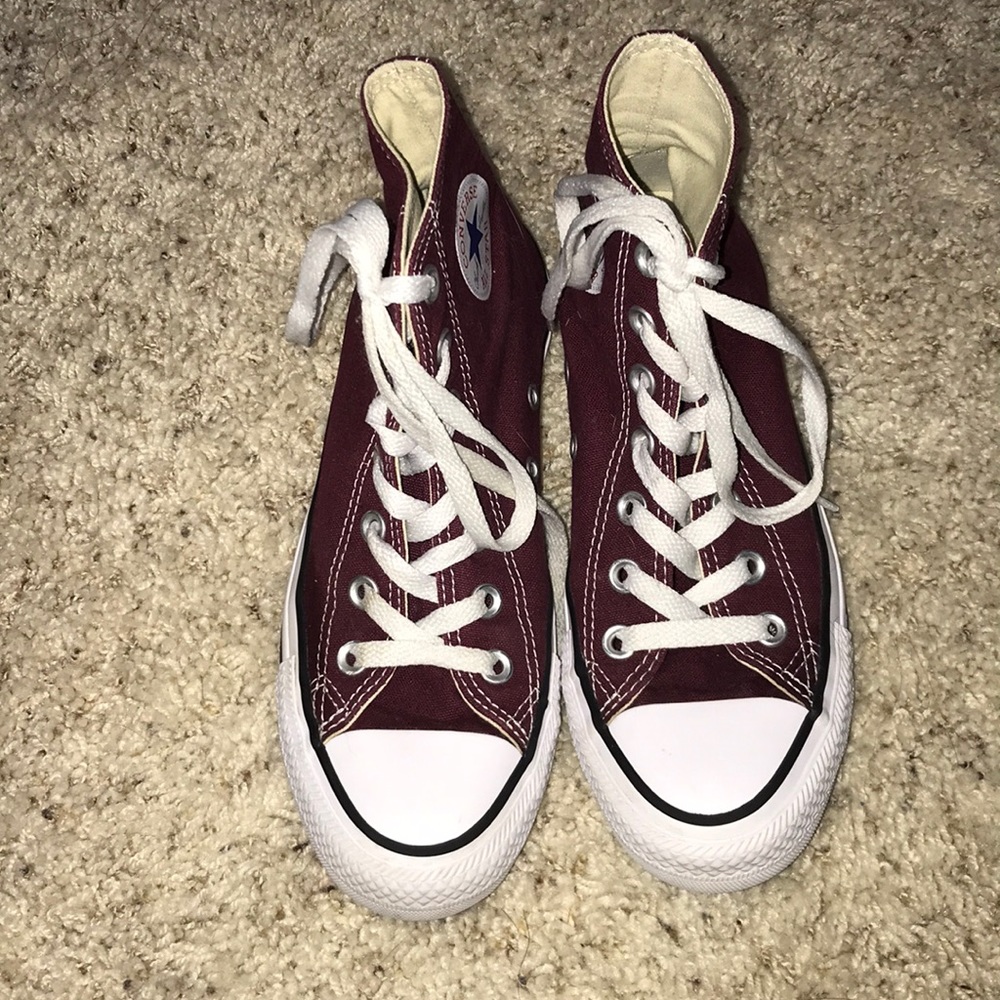 high top maroon converse